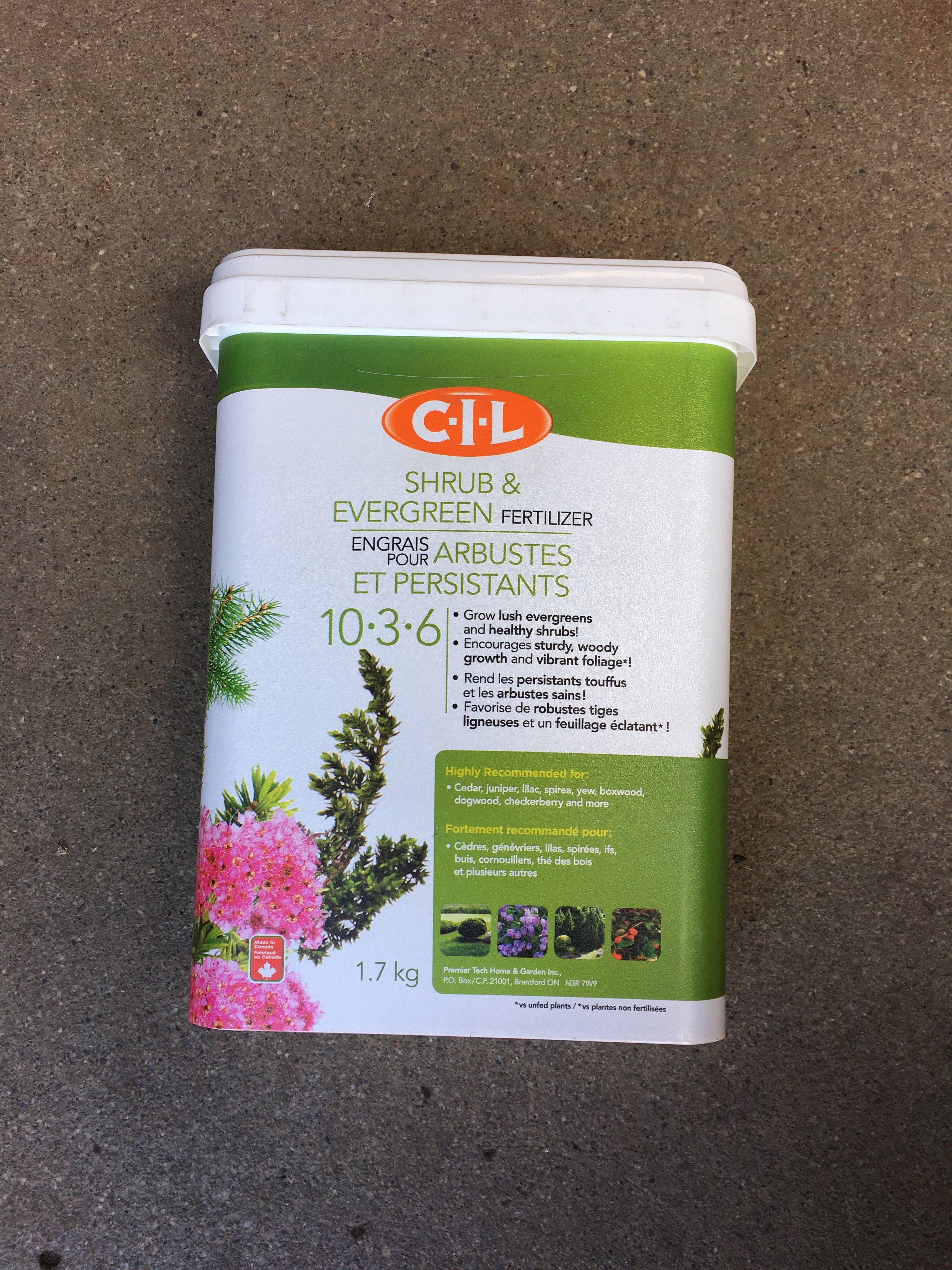 CIL Shrub and Evergreen Fertilizer (1.7kg)