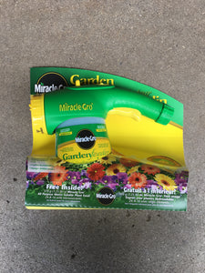 Miracle Gro Garden Feeder