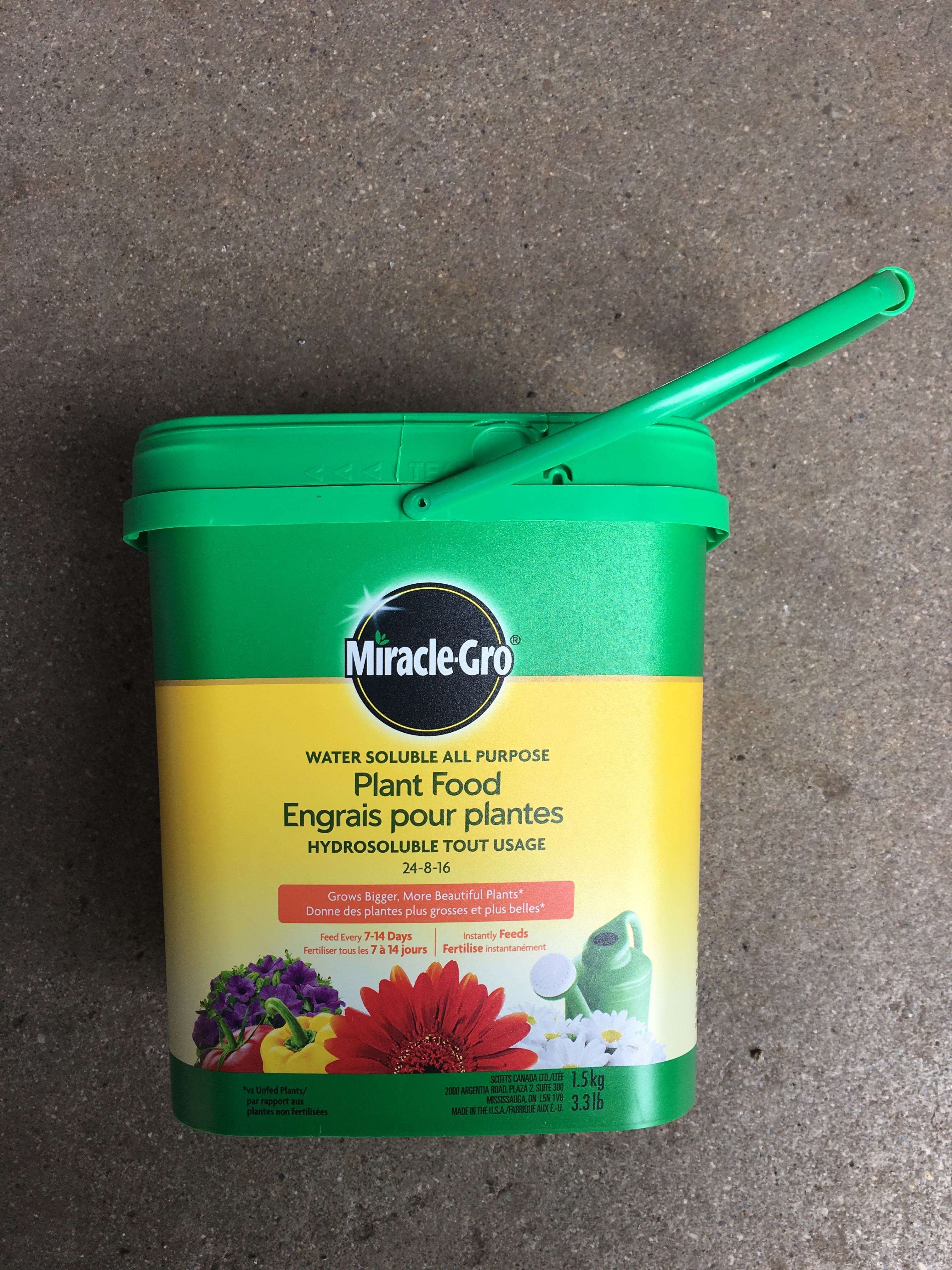 All Purpose Water Soluble Miracle Gro (1.5kg)
